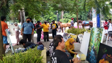 Photo of Aksi Komunitas Seniman Lukis “Gradasi” yang Bikin Happy