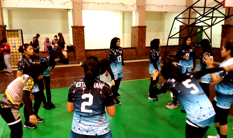 voli, latihan