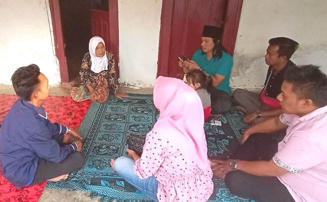 Redaksi Mitrabangsa.id Gelar Santunan