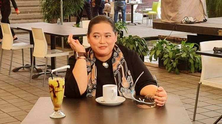 Praktisi supranatural mbak you
