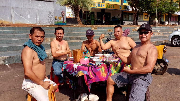 Mandi matahari