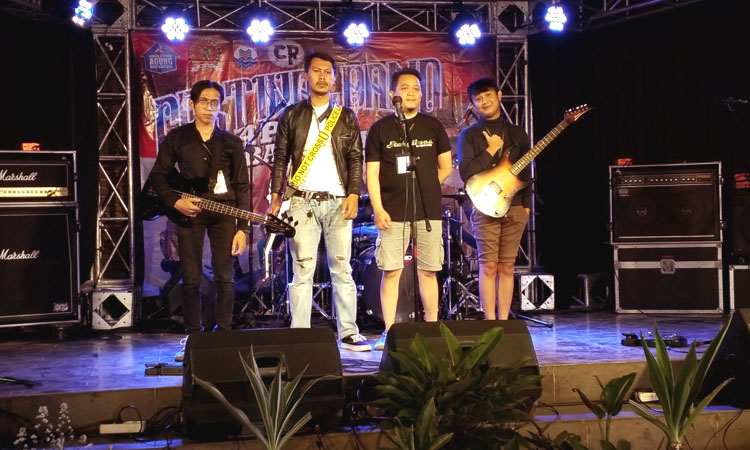 Storyline Band