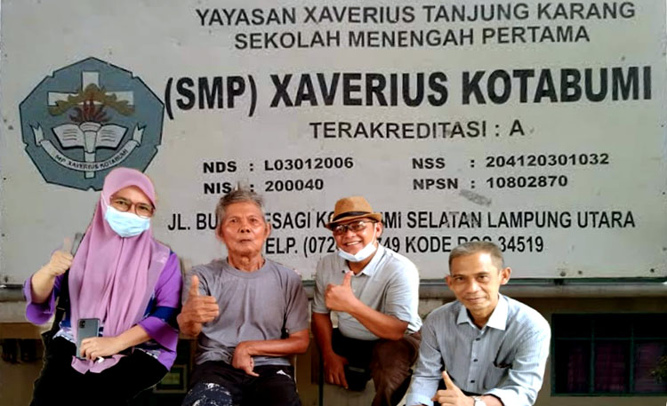 SMP XAVERIUS