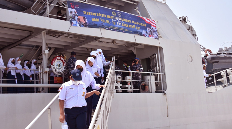 KRI Teluk Bintuni 520