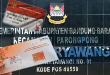 Photo of BNI 46 Salurkan Kartu Keluarga Sejahtera (KKS) Terakhir di Desa Karyawangi