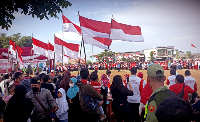 upacara peringatan HUT RI ke-77 di Kampung Terobosan