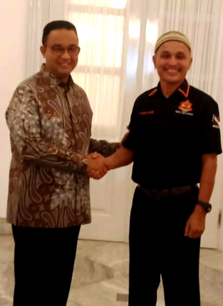 Ketua Umum Rumah Gadang, H. Idris Sanur, S.E., S. Sos