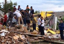 Photo of Cianjur Berduka: Gempa Magnitudo 5,6 Hancurkan Cianjur