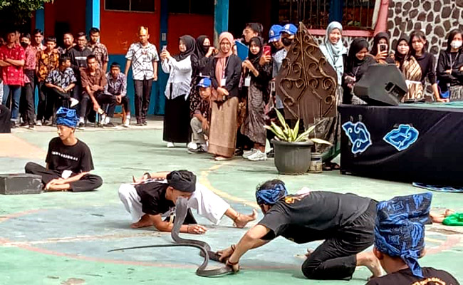 Kegiatan "Buddhayah Dwipantara Fest" yang berlangsung di SMKN 2 Cimahi