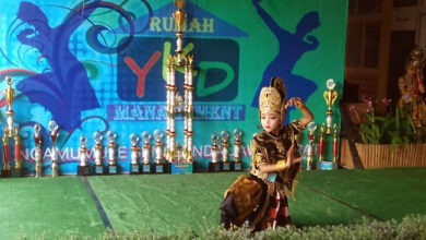 Photo of Rumah YKD Management Sukses Gelar Pasanggiri Jaipongan Tunggal di D’Botanica Bandung Mall