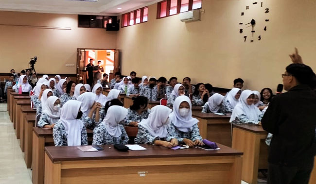 100.000 Agen Kebaikan Basis Sekolah