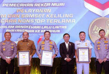 Photo of Direktur Lalu Lintas Polda Sumatra Utara Raih Penghargaan Rekor MURI