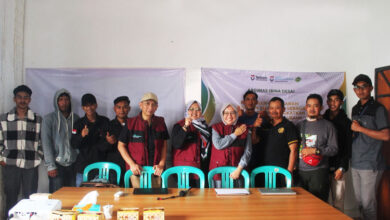 Photo of Mendorong Pertumbuhan Ekonomi Melalui Pelatihan Pemasaran Digital dan Branding di Desa Pulosari