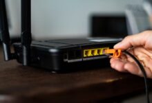 Photo of Jangan Asal Cabut! Begini Cara Merestart Router WiFi yang Tepat agar Koneksi Stabil dan Perangkat Awet