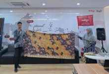 Photo of Kolaborasi FILKOM Universitas Brawijaya dan Telkom Indonesia Perkenalkan Gen Batik, Teknologi AI Inovatif untuk UMKM Kreatif