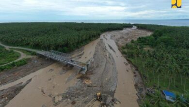 Photo of Tanggap Darurat Banjir Maluku Utara, Kementerian PU Identifikasi Titik Kritis dan Siagakan Alat Berat