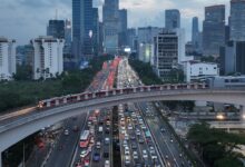 Photo of Minggu Pertama 2026 Penggunaan LRT Jabodebek Naik 27 Persen, Integrasi Antarmoda Perkuat Peran LRT Jabodebek dalam Mobilitas Perkotaan