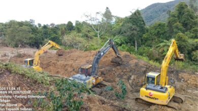 Photo of Perbaiki Konektivitas Pascabencana, Kementerian PU Siapkan Rencana Detail Penanganan Permanen Jalan Tarutung – Sibolga via Batu Lubang
