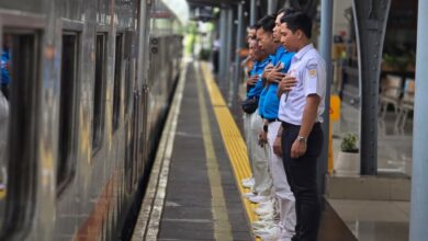 Photo of Kereta PSO Jadi Andalan Mobilitas Nataru, KAI Daop 1 Jakarta Angkut 119 Ribu Penumpang