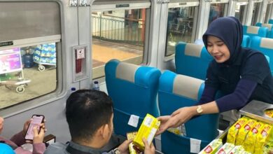 Photo of KAI Services Siaga Layani Service Recovery bagi Penumpang Terdampak Keterlambatan Akibat Banjir Jalur Semarang