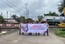 Photo of Disiplin di Perlintasan, KAI Divre III Palembang Dorong Kesadaran Keselamatan Bersama