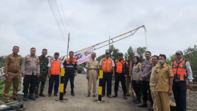 Photo of KAI Lakukan Penyempitan Perlintasan Sebidang di JPL 73 Weleri untuk Tingkatkan Keselamatan