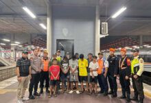 Photo of KAI Daop 1 Jakarta Berhasil Tangkap Pelaku Pelemparan KA Gunungjati dan KA Manahan di Kelurahan Bekasi Jaya, Kecamatan Bekasi Timur, Kota Bekasi