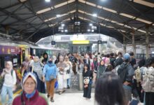 Photo of KAI Daop 2 Bandung Mencatat Tanggal 17 Mei 2026 sebagai Puncak Libur Panjang Kenaikan Yesus Kristus