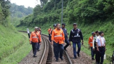 Photo of Jajaran Manajemen KAI Daop 2 Bandung Pastikan Keselamatan Perjalanan KA