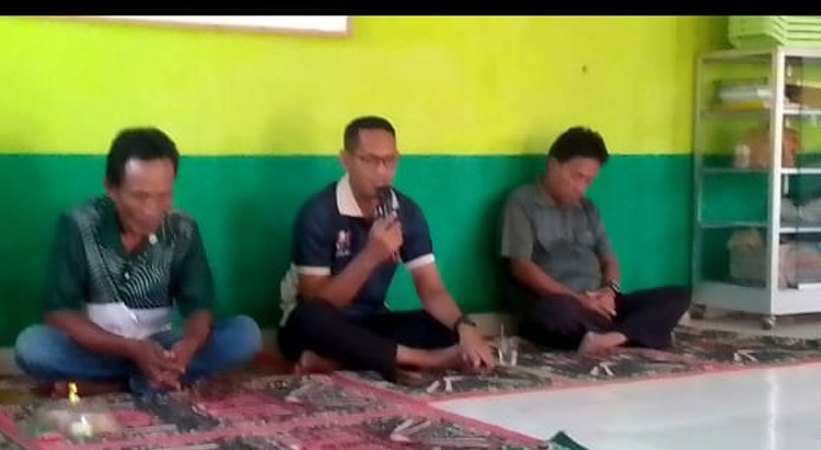 Salah seorang tokoh agama, Aan Irfandi, S.E., M.M., sedang menyampaikan pendapatnya - (Sumber: PMN)