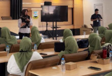 Photo of UNJANI Perkuat Kapasitas Warga Desa Lembang Hadapi Krisis Psikologis dan Bencana